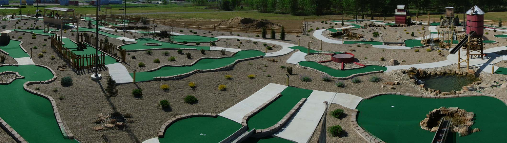 Concrete & Modular Mini Golf Courses - Adventure Golf & Sports