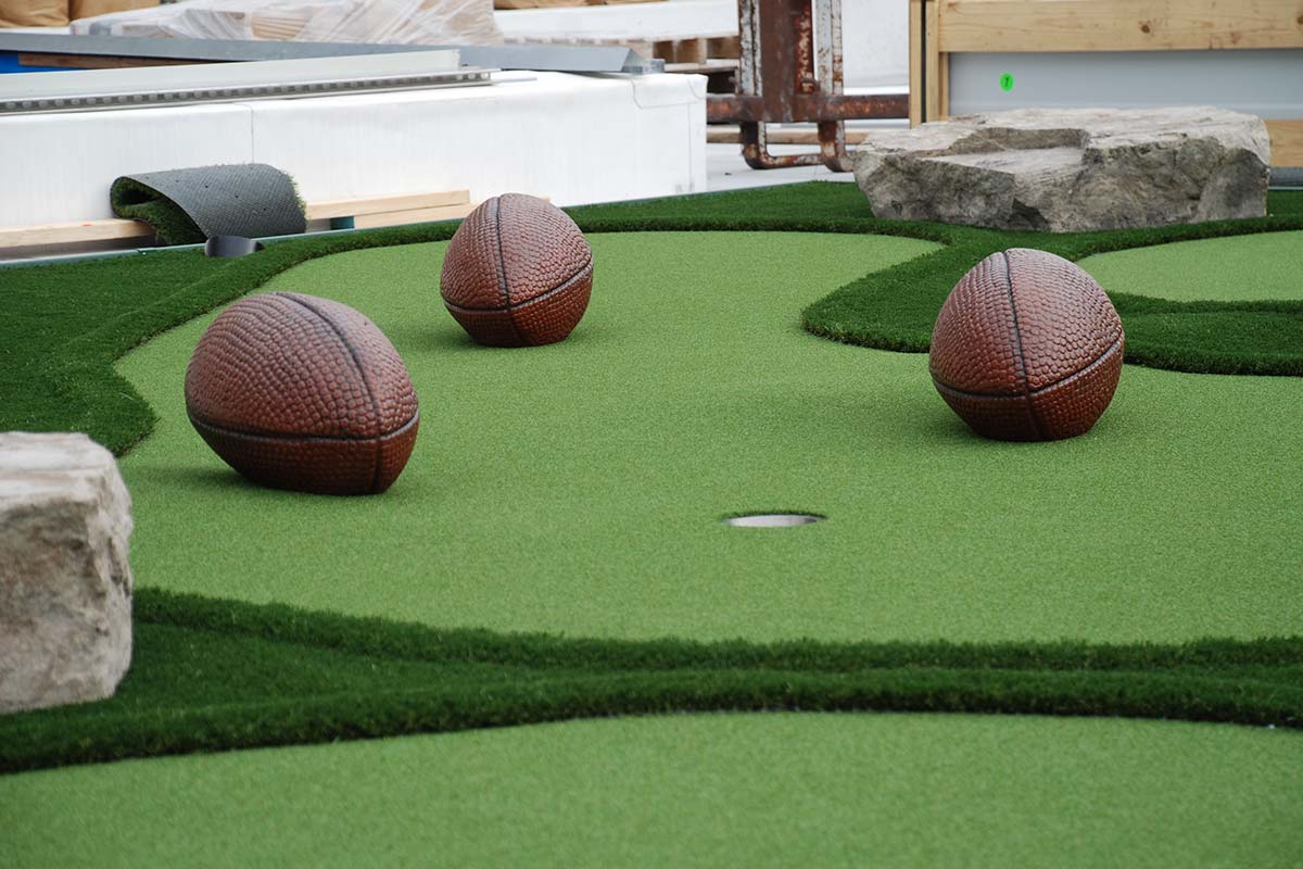 Mini Golf Tips & Tricks - Unpacked