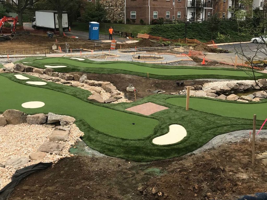 Save with Modular Miniature Golf - Adventure Golf & Sports